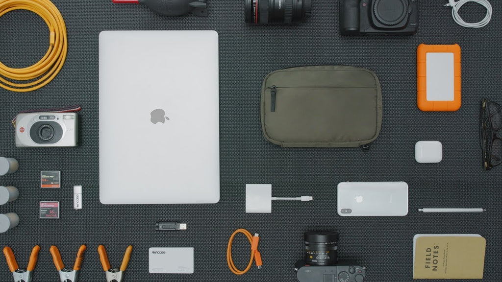 Sort and secure your iPhone, chargers and accessories with the Incase Nylon Accessory Organizer